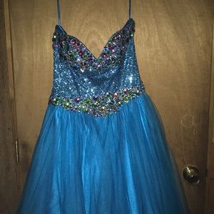 Prom dress